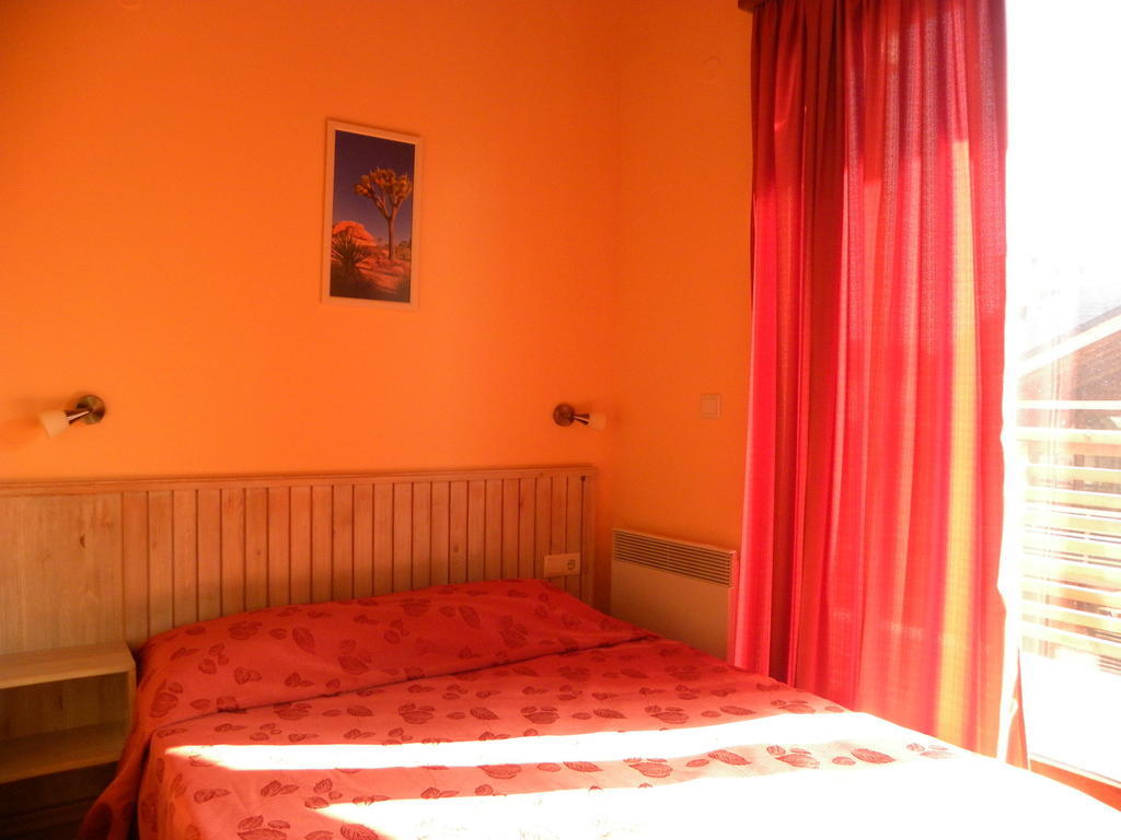 Saint Ivan Ski Apartments Bansko Phòng bức ảnh